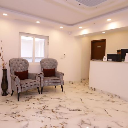 PK Budget Hotel Noida Eksteriør billede