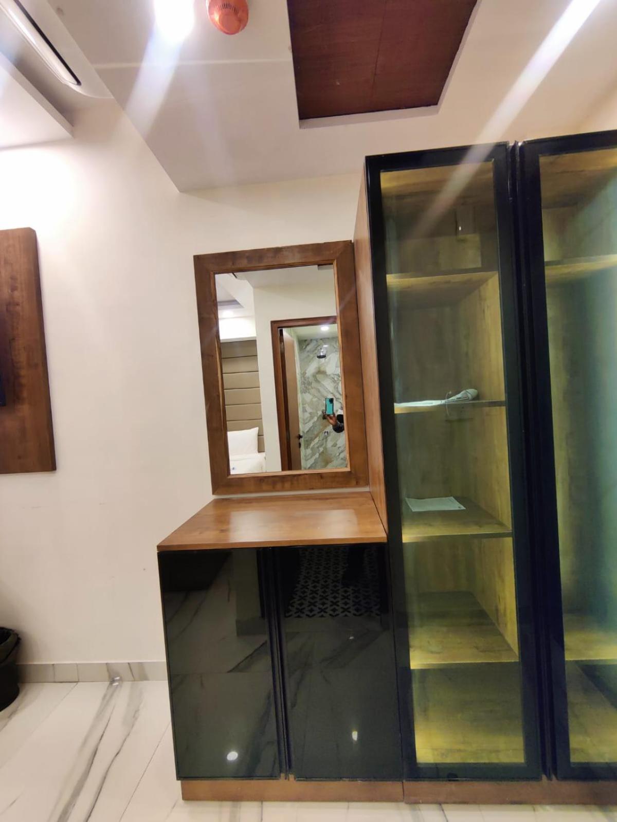 PK Budget Hotel Noida Eksteriør billede