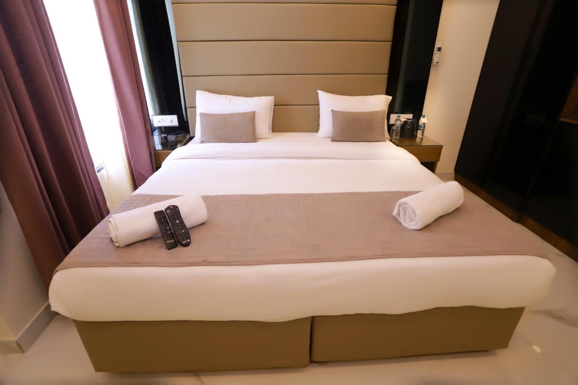 PK Budget Hotel Noida Eksteriør billede